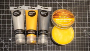 Pátina casera, con cera para muebles y pinturas acrílica